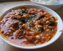 Prawn, Spinach & Chickpea Curry
